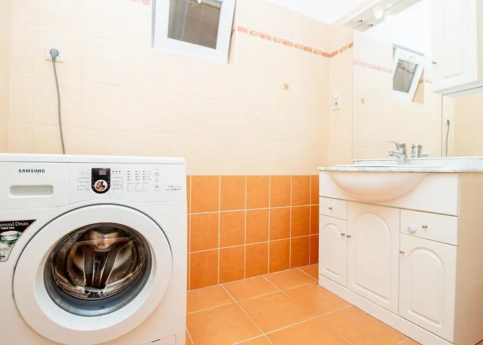 945 - A Balatonoszoedi Hullam Uedueloparkban Panoramas Apartmanban Szallas Apartamento Balatonoszod